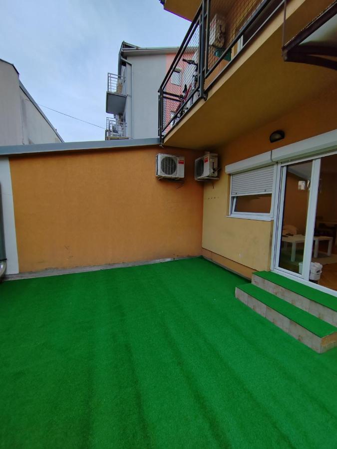 Appartamento Magenta Beo Shopping Centre II Belgrado Esterno foto
